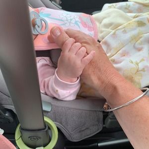 Meet your Posher, Debbie